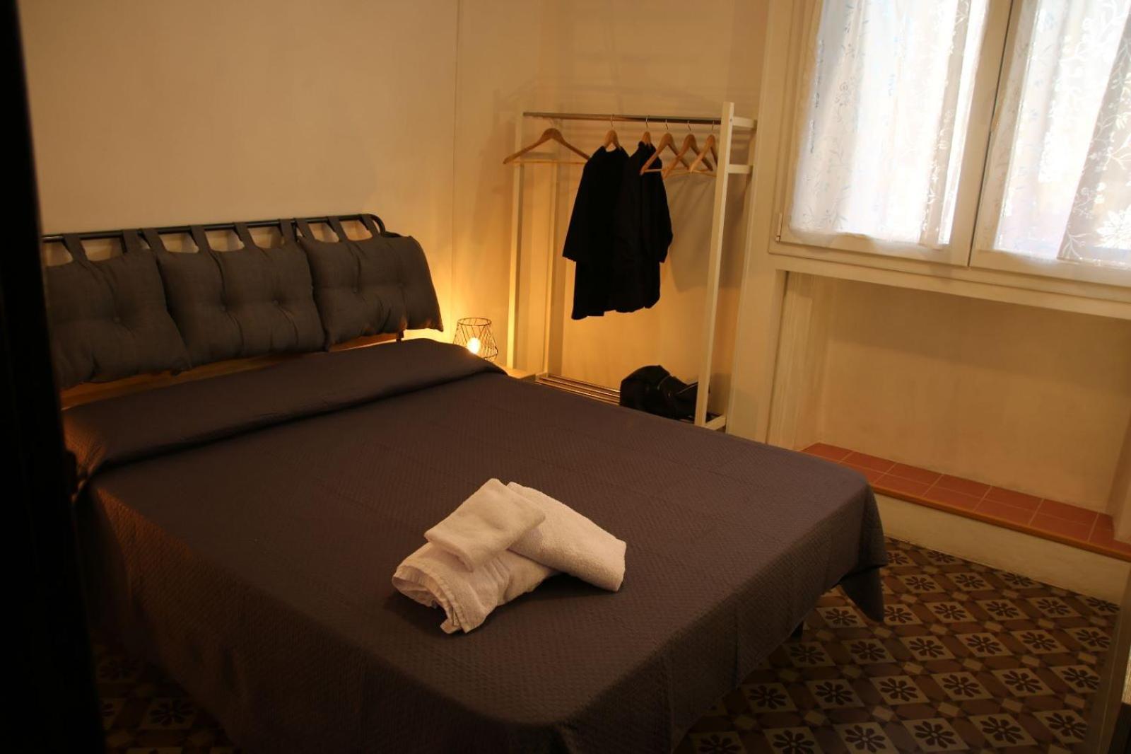 Amira Apartments Трапани Стая снимка